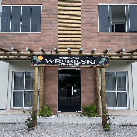 Residencial Wrubleski Sc Pinheira Exterior photo